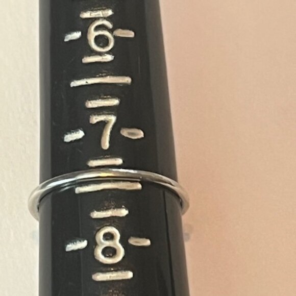 EUC > 🖤 Sterling Silver Onyx Ring - Picture 4 of 4